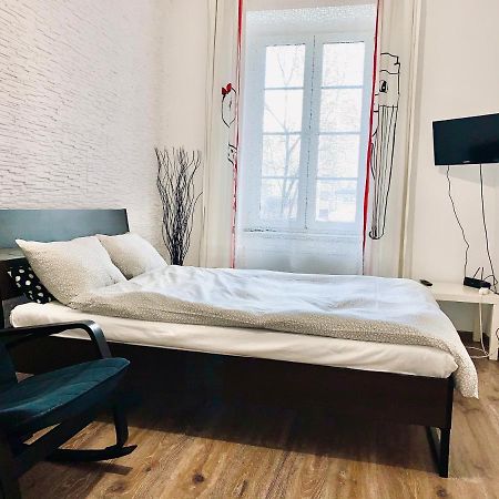 Apartament W Centrum :) كراكوفيا المظهر الخارجي الصورة