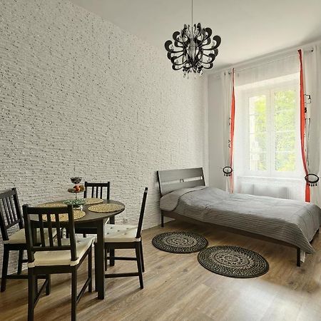 Apartament W Centrum :) كراكوفيا المظهر الخارجي الصورة