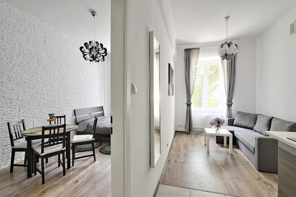 Apartament W Centrum :) كراكوفيا المظهر الخارجي الصورة